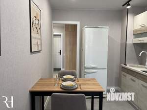 Студия квартира, посуточно, 28м2, 25/25 этаж