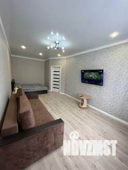 1-к квартира, посуточно, 42м2, 13/19 этаж