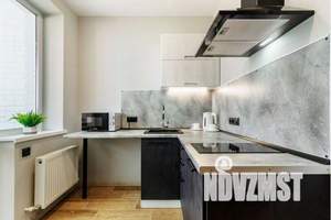 1-к квартира, посуточно, 40м2, 9/22 этаж