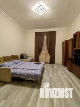 1-к квартира, посуточно, 49м2, 2/5 этаж