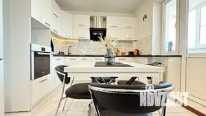 2-к квартира, посуточно, 59м2, 9/25 этаж