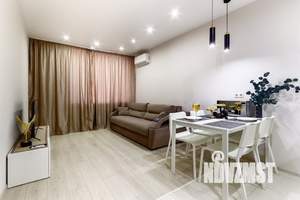 1-к квартира, посуточно, 55м2, 1/1 этаж