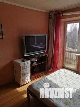 1-к квартира, посуточно, 35м2, 5/5 этаж