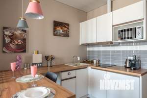 1-к квартира, посуточно, 32м2, 1/1 этаж