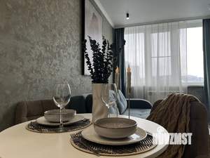 1-к квартира, посуточно, 47м2, 1/1 этаж