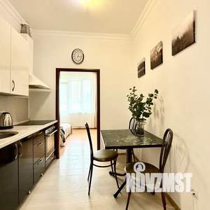 1-к квартира, посуточно, 30м2, 2/17 этаж