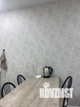 Студия квартира, посуточно, 40м2, 17/17 этаж