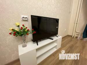 1-к квартира, посуточно, 40м2, 5/20 этаж