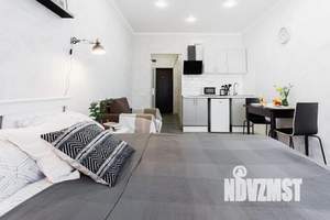 Студия квартира, посуточно, 22м2, 10/20 этаж