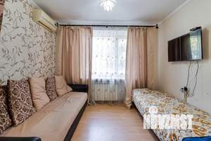 1-к квартира, посуточно, 40м2, 1/1 этаж