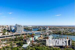 1-к квартира, посуточно, 35м2, 17/18 этаж