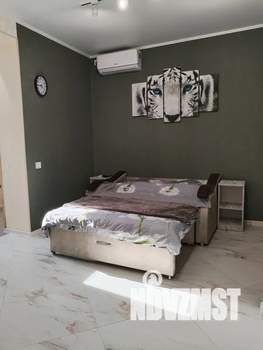 Студия квартира, посуточно, 28м2, 3/24 этаж