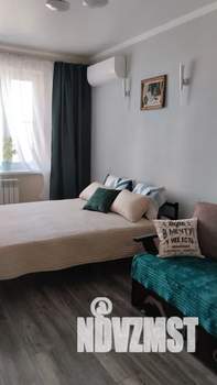 1-к квартира, посуточно, 38м2, 11/20 этаж