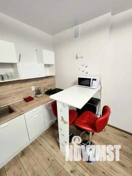 1-к квартира, посуточно, 35м2, 16/30 этаж