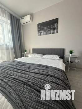 1-к квартира, посуточно, 39м2, 3/25 этаж