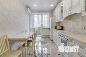 2-к квартира, посуточно, 65м2, 3/25 этаж