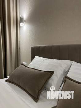 1-к квартира, посуточно, 43м2, 1/1 этаж