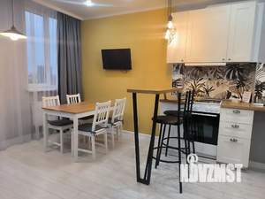 1-к квартира, посуточно, 42м2, 8/25 этаж
