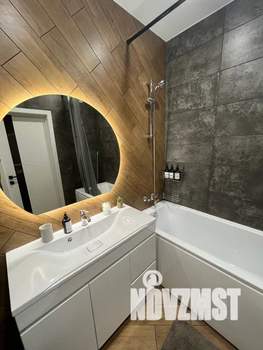 1-к квартира, посуточно, 40м2, 18/24 этаж