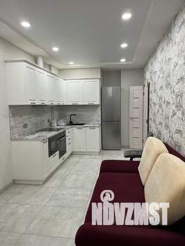 2-к квартира, посуточно, 42м2, 6/23 этаж