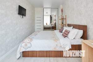 1-к квартира, посуточно, 42м2, 11/25 этаж