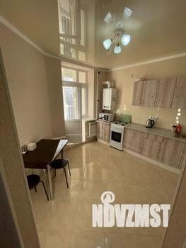 1-к квартира, посуточно, 45м2, 14/22 этаж