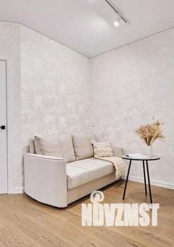 2-к квартира, посуточно, 47м2, 1/1 этаж