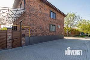 2-к квартира, посуточно, 55м2, 1/1 этаж