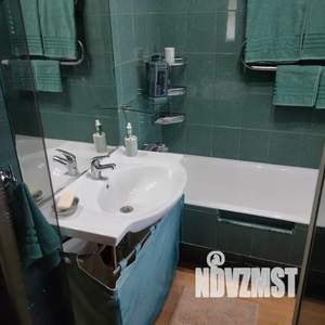 4-к квартира, посуточно, 74м2, 6/10 этаж