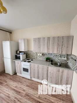 1-к квартира, посуточно, 38м2, 12/20 этаж