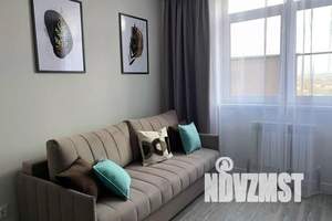 2-к квартира, посуточно, 50м2, 6/18 этаж