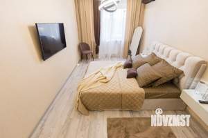 1-к квартира, посуточно, 39м2, 13/25 этаж