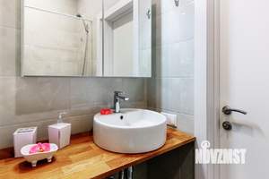 1-к квартира, посуточно, 38м2, 1/1 этаж