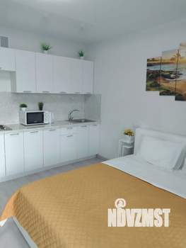 Студия квартира, посуточно, 27м2, 13/25 этаж