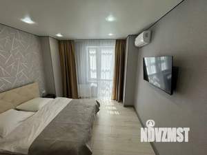 Студия квартира, посуточно, 30м2, 21/24 этаж