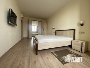 2-к квартира, на длительный срок, 84м2, 13/20 этаж