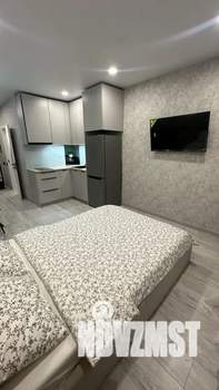 Студия квартира, посуточно, 30м2, 13/23 этаж