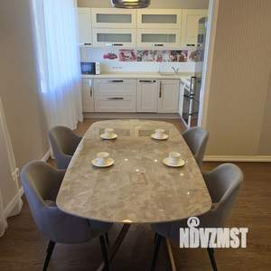 2-к квартира, на длительный срок, 100м2, 13/20 этаж