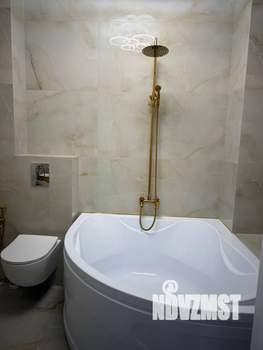 Студия квартира, посуточно, 65м2, 24/24 этаж