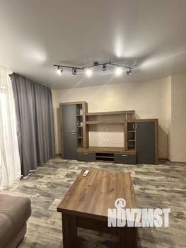 Студия квартира, на длительный срок, 41м2, 17/18 этаж