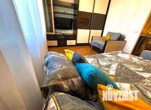 Студия квартира, посуточно, 28м2, 6/18 этаж