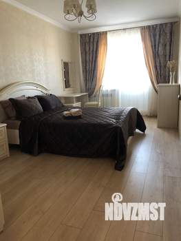 Студия квартира, посуточно, 50м2, 3/10 этаж