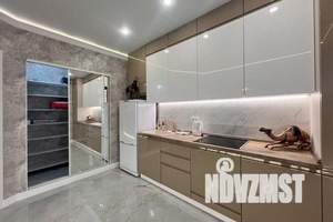 1-к квартира, посуточно, 41м2, 4/25 этаж