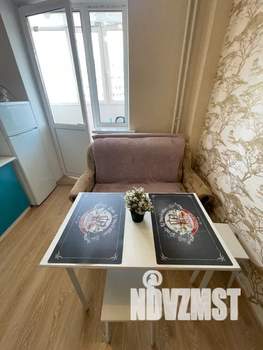 1-к квартира, посуточно, 41м2, 19/20 этаж