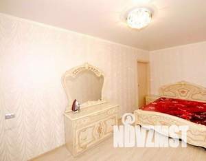 1-к квартира, посуточно, 65м2, 1/1 этаж