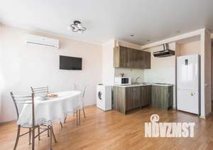 Студия квартира, посуточно, 40м2, 9/15 этаж