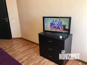 1-к квартира, посуточно, 38м2, 8/22 этаж