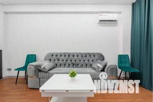 2-к квартира, посуточно, 45м2, 10/22 этаж