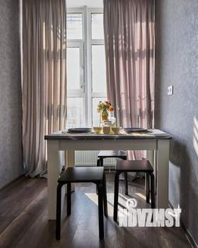 2-к квартира, посуточно, 40м2, 1/1 этаж