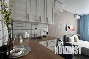 1-к квартира, посуточно, 37м2, 7/18 этаж